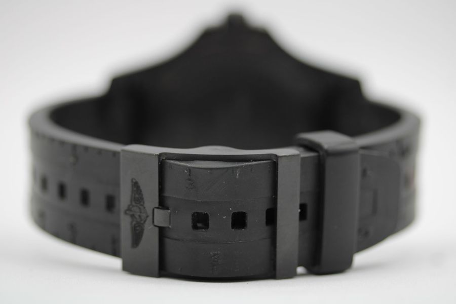 Breitling Colt Skyracer X74320